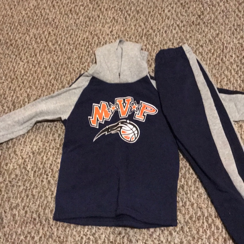 Boys sweatsuit (Navy & grey)